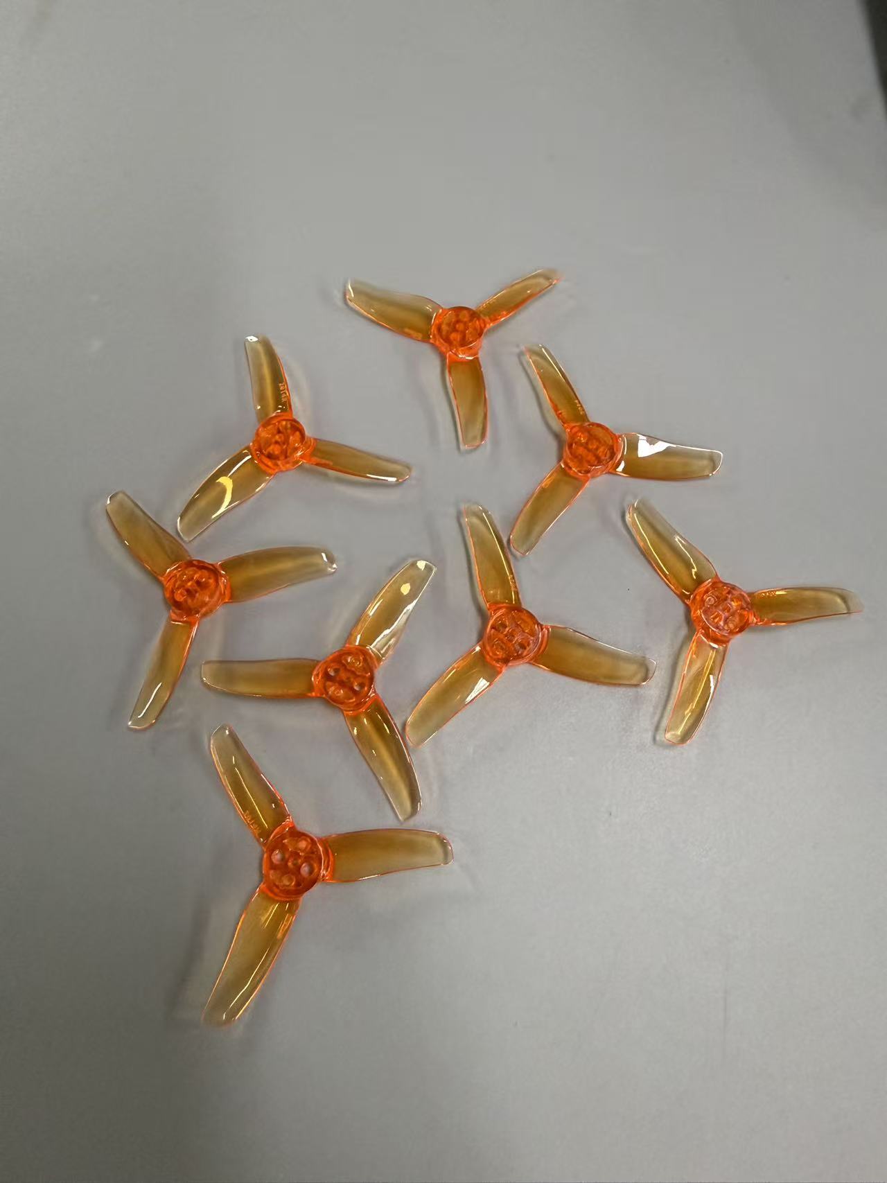 Hélices GEMFAN 2014 de 3 palas - Fpv Drone Battery reseña y precio